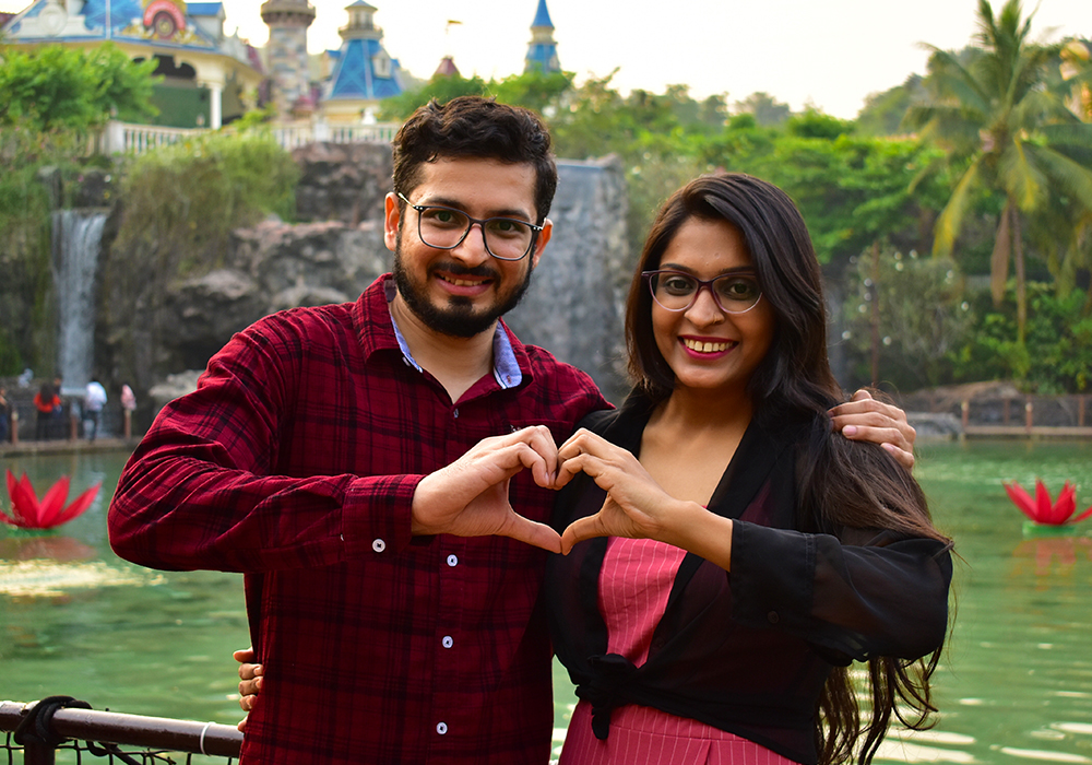 Get ready for a blush-full weekend Getaway near Mumbai, as Love heads to Imagicaa this Valentine!