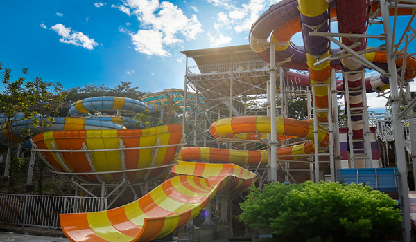 6-new-slide-at-Imagicaa-water-park-near-mumbai