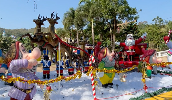 Christmas-celebration-Imagica-mumbai