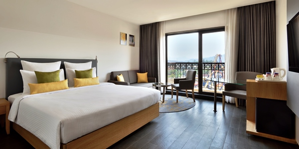 A luxury resort near Mumbai awaits your Royal Presence!
