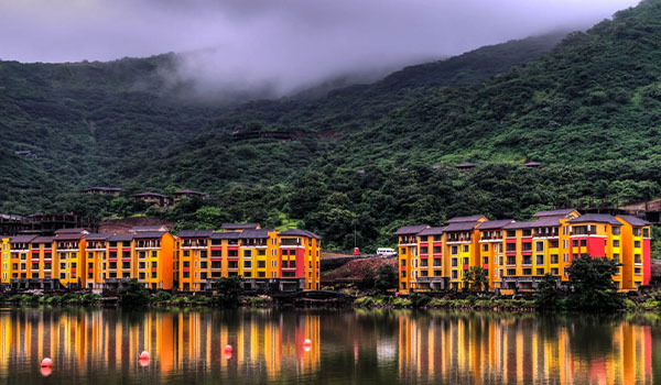 places for corporate team outing