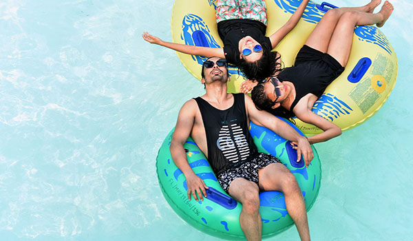 Perfect Water Park Itinerary in Mumbai – Friends, Fun, Frolic and Food!
